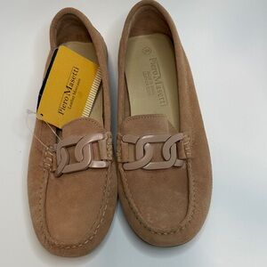 NWT- Piero Masetti Suede Loafers in Light Brown with Chain Detail Sz 39